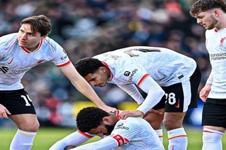 ليفربول يتلقى ضربة مبكرة في مباراته ضد بليموث