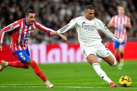 تعليق مُثير لمُدافع أتلتيكو مدريد عن الجدل في لقاء ريال مدريد