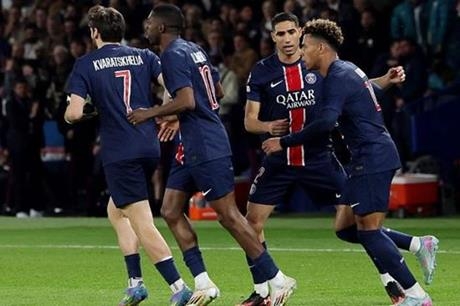 باريس ينتصر بجدارة على أستون فيلا في دوري الأبطال