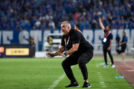 الروماني كوزمين مدربا جديدا للمنتخب الإماراتي