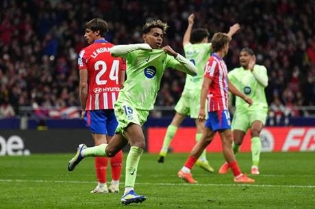 أتلتيكو مدريد يواجه برشلونة في إياب نصف نهائي كأس الملك