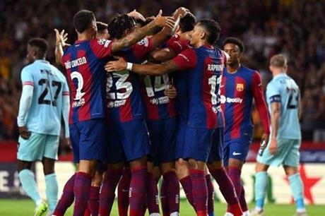 12 لاعبًا من برشلونة قد يشاركون في نهائي الكأس لأول مرة