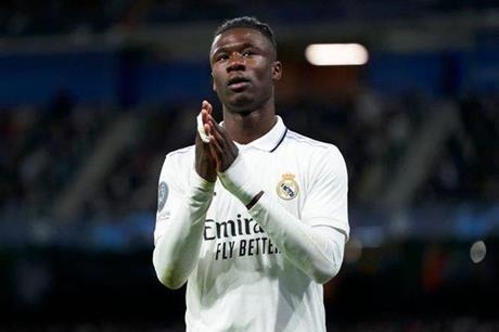صدمة في ريال مدريد بسبب مدة غياب كامافينجا