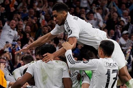 كلاسيكو الليجا في خطر.. العقوبات المنتظرة على ثلاثي ريال مدريد