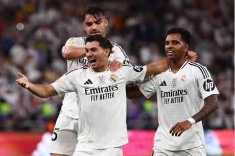 نجم ريال مدريد يرد رسمياً على عرض الدوري السعودي