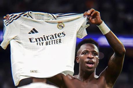 "الأعلى في الفريق".. ريال مدريد يحصن نجمه بعقد جديد.. "تفاصيل العقد والمدة"