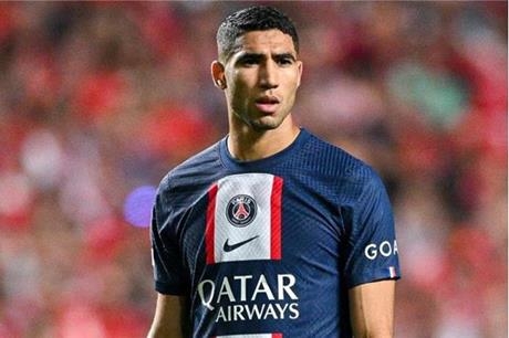 حكيمي ينافس ثلاثي باريس على جائزة أفضل لاعب بالدوري الفرنسي