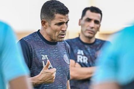 عاجل : تفاصيل الساعات الأخيرة بمفاوضات الاتحاد العراقي مع المدرب عموتة