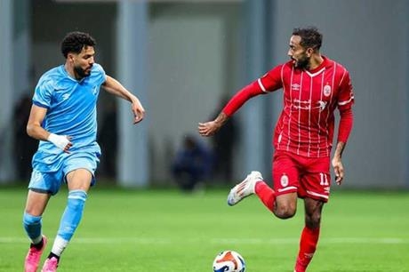 "كهربا" يعود إلى مصر على رأس الفوج الثاني للرياضيين من ليبيا