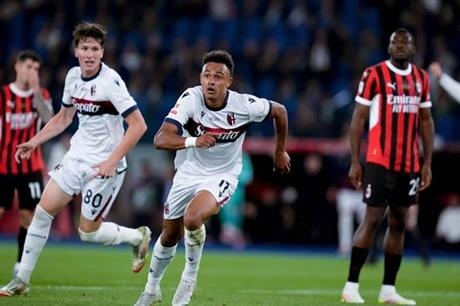 بولونيا يقهر ميلان ويتوج بطلا لكأس إيطاليا للمرة الأولى منذ 51 عاما