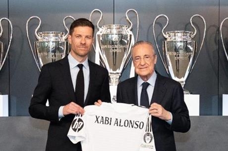 أول تعليق لتشابي ألونسو بعد تعيينه رسميا مدربا لريال مدريد