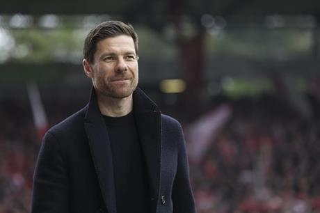 ريال مدريد يراهن على ألونسو لإفساد صفقة ليفربول المنتظرة