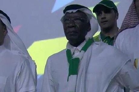 ظرف يمنع عيد من تقديم كأس آسيا.. والأهلي يرشح نجماً آخر