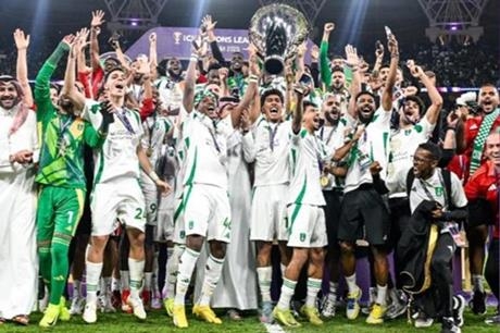 الأهلي السعودي يقهر كاواساكي الياباني ليتوج بدوري أبطال آسيا للنخبة لأول مرة في تاريخه