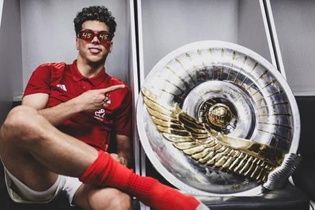 إمام عاشور يحصد لقب هداف الدوري المصري