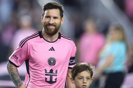 الكشف عن الوجهة الأقرب لميسي في الدوري السعودي