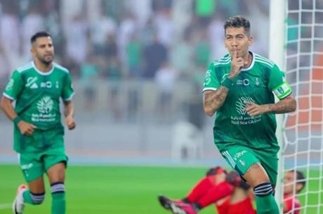 الصفقة تقترب .. فيرمينو ينتقل من الأهلي ويبقى في الخليج