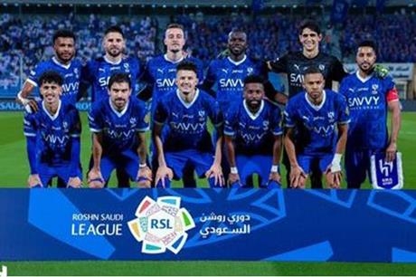 بمساعدة الريال.. الهلال يهزم الأهلي في معركة مونديالية