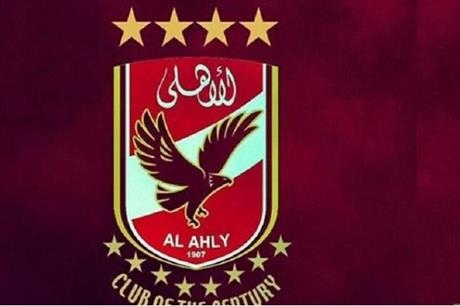 الأهلي المصري يواصل التجديد.. خامس لاعب يرحل رسميا عن الفريق قبل مونديال الأندية