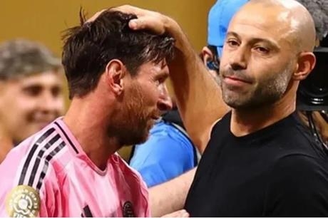 ماسكيرانو: ميسي أفضل لاعب في تاريخ كرة القدم