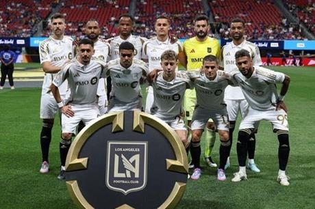 من هو الفريق الثاني الذي غادر كأس العالم للأندية؟