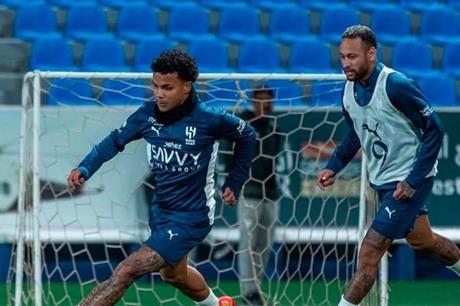 عاجل : نجم الهلال يغيب عن لقاء باتشوكا