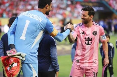 علاقتنا ليست كرة قدم.. رسالة خاصة من الشناوي لجماهير الأهلي عقب توديع كأس العالم للأندية