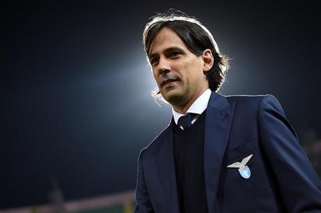 إنزاجي يوقع عقده مع الهلال السعودي