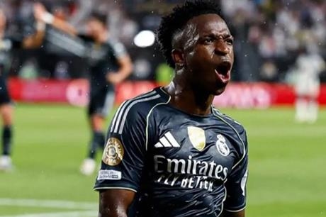 ريال مدريد يضع ملصق (سري للغاية) على ملف فينيسيوس