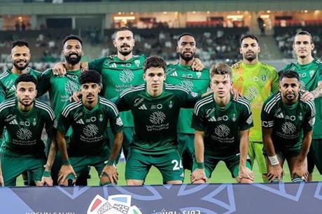 نيوم يستهدف محترف الأهلي .. زلزال في الشارع السعودي