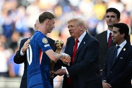 لاعب تشيلسي يكشف تفاصيل حديثه مع ترامب عقب التتويج بمونديال الأندية