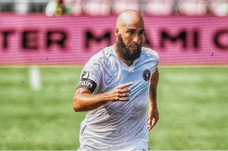 خطة الرمق الأخير.. كيف يفكر يوفنتوس في داروين نونيز؟