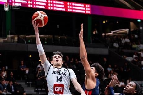 منتخب سلة الشباب يخسر أمام أميركا ويتجه لمباريات الترتيب