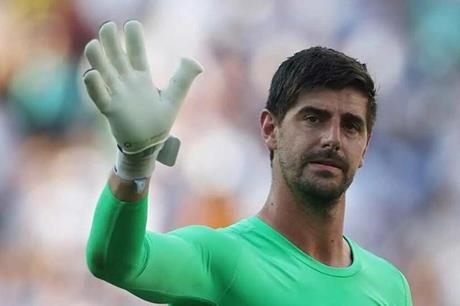 بعد اهتمام الدوري السعودي.. كورتوا يحسم موقفه مع ريال مدريد