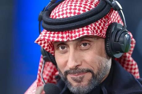 سامي الجابر يطالب مسئول الهلال بالتراجع عن الاستقالة .. "ليس فهد بن نافل"
