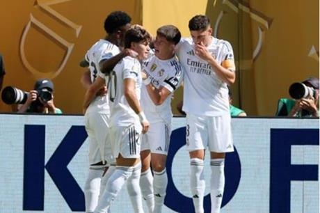 بيتيس يختار صفقة من ريال مدريد لتعويض إيسكو