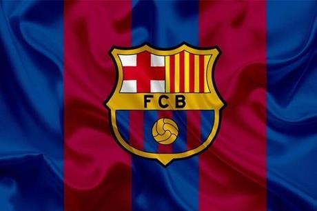رسميا.. برشلونة يعلن تمديد عقد لاعبه لمدة 5 سنوات