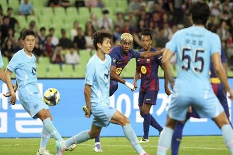 برشلونة يكتسح دايغو الكوري بخماسية