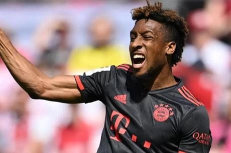 بايرن ميونخ "يبالغ" ماديا .. يورط النصر في مبلغ كبير للحصول على كومان
