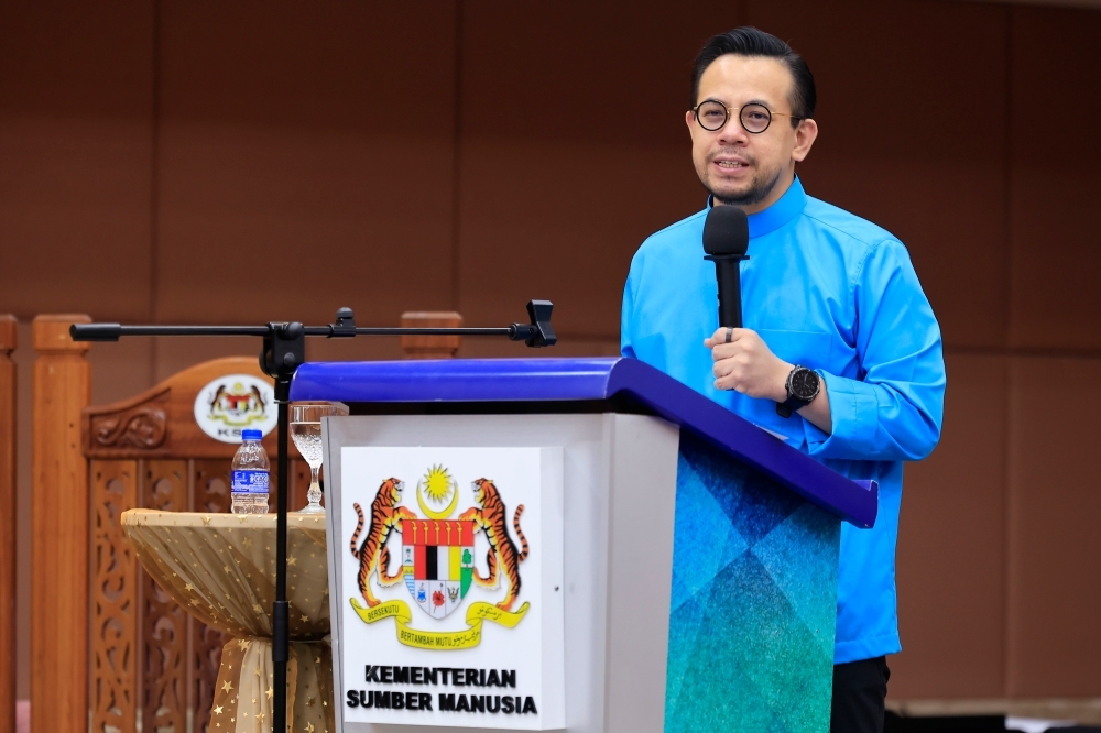 HR minister: National-level 2025 Labour Day celebration to take place at Axiata Arena