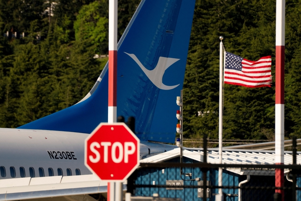 Boeing CEO confirms China aircraft delivery halt due to trade war