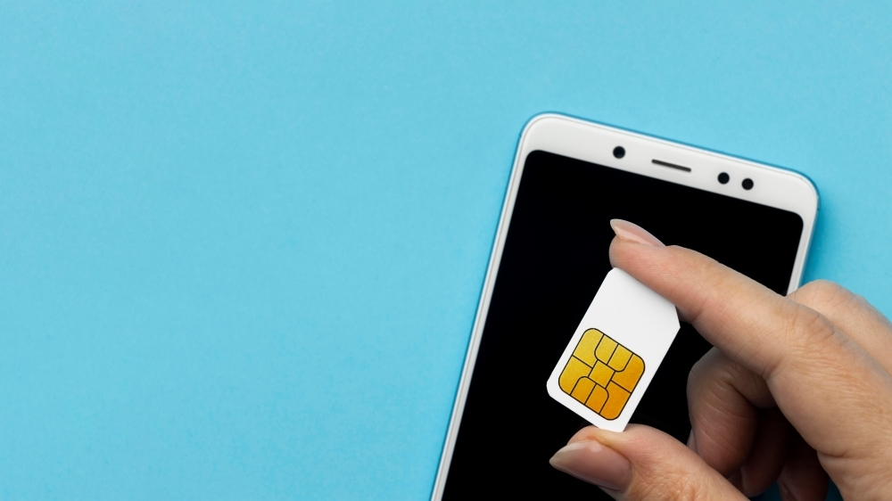 UK to outlaw SIM farm devices amid surge in fraud cases