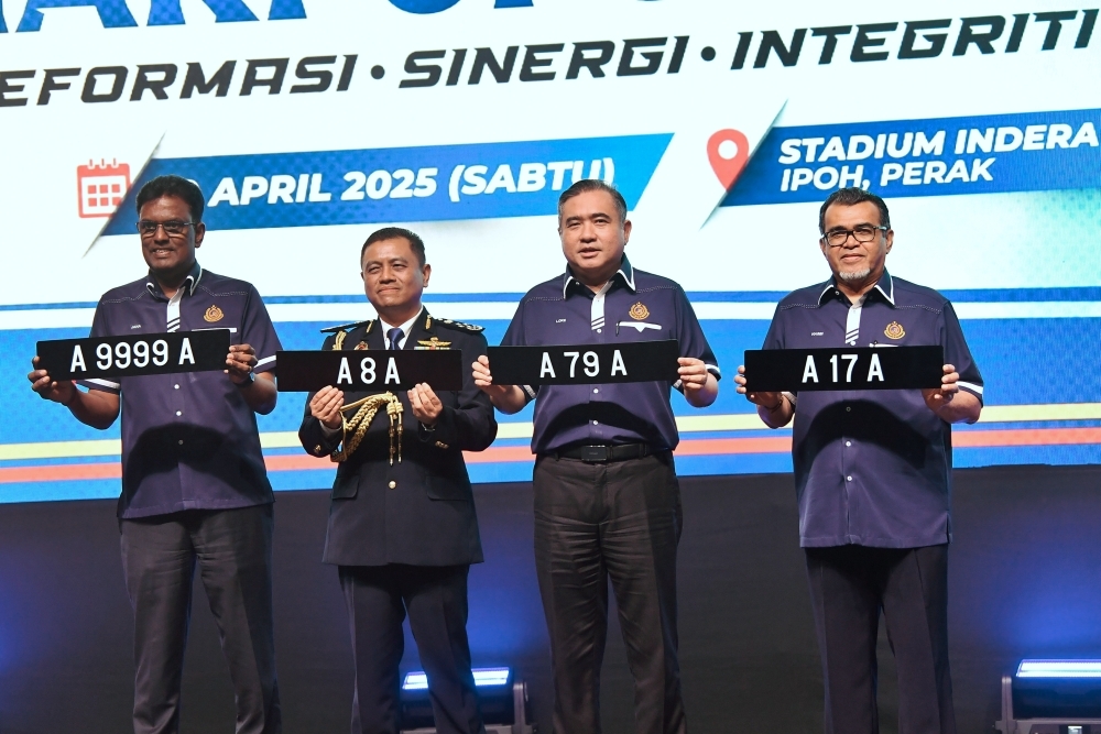 Hot plates! JPJ's 79th anniversary A__A auction rakes in RM24m — A9A leads the pack with RM902,020