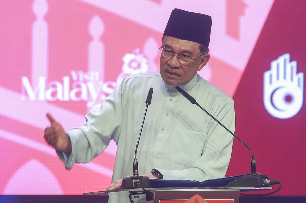 PM Anwar defends KL flat redevelopment, says it's about dignity, not ‘a Chinese agenda'