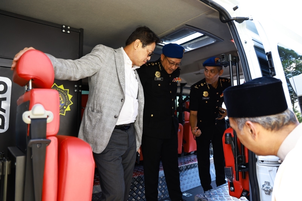 MACC receives three new tactical vehicles to boost anti-corruption operations