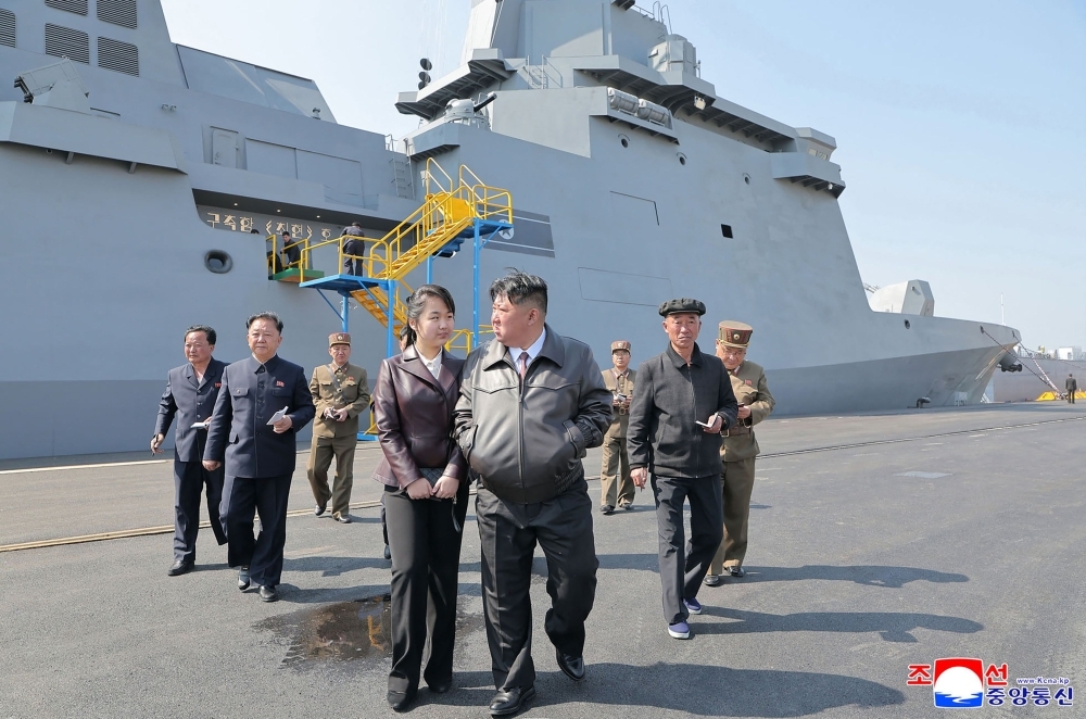 Kim oversees warship weapons test-fire, eyes nukes for N. Korea navy