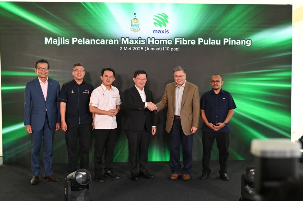 Maxis launches major fibre network expansion in Penang, eyes 100,000 homes by 2027