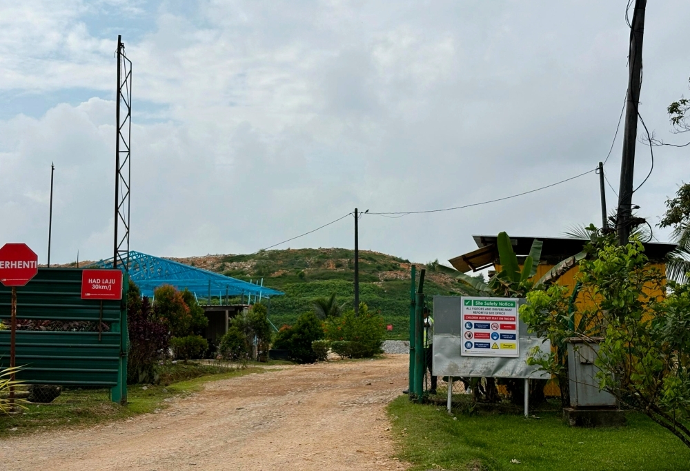 Johor wants Putrajaya to speed up Bukit Payong waste-to-energy plant as odour pollution from landfill worsens
