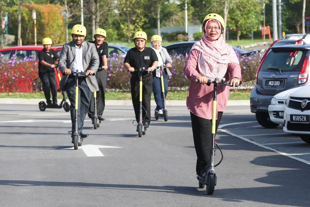 You ride, you pay: Melaka JPJ warns users against taking micromobility vehicles on public roads
