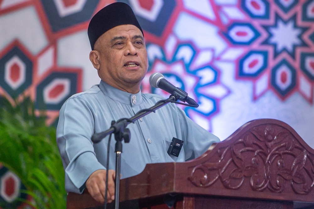 Perak MB: All mosque, surau waqf land must be registered under MAIPk to avoid future disputes